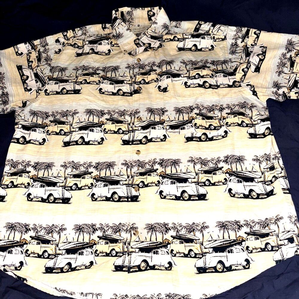 Crossings Mens Size L Button Up Short Sleeve Shirt Woody Print Surfboard Palms